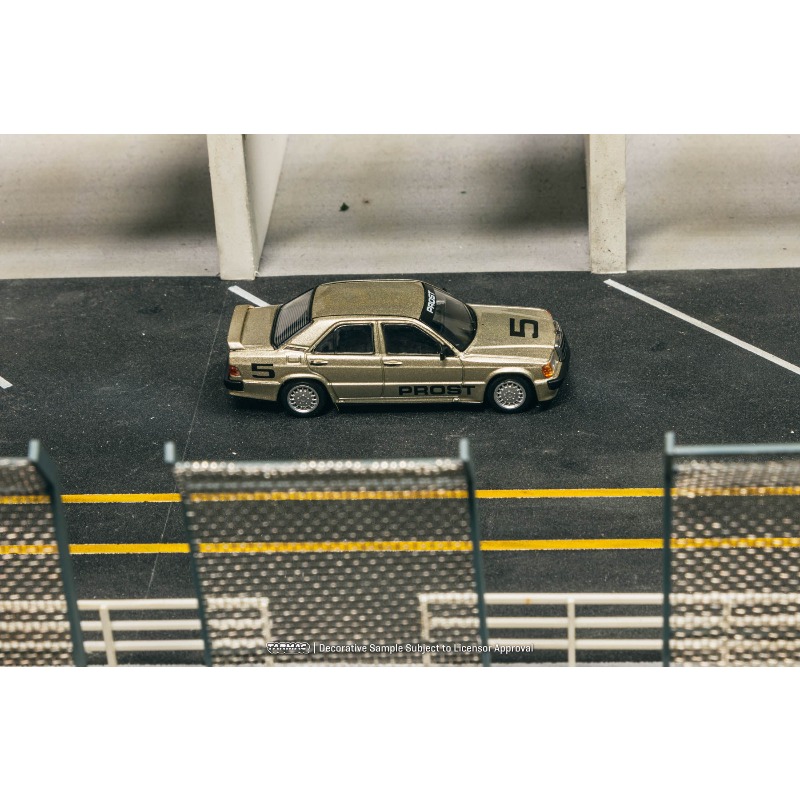 Diecast TW 1:64 Scale Benz 190 - Car Care 评论和价格
