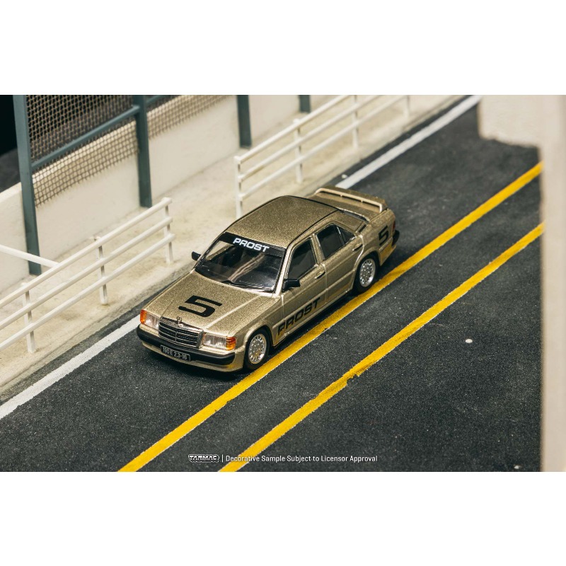 Diecast TW 1:64 Scale Benz 190 - Car Care 评论和价格