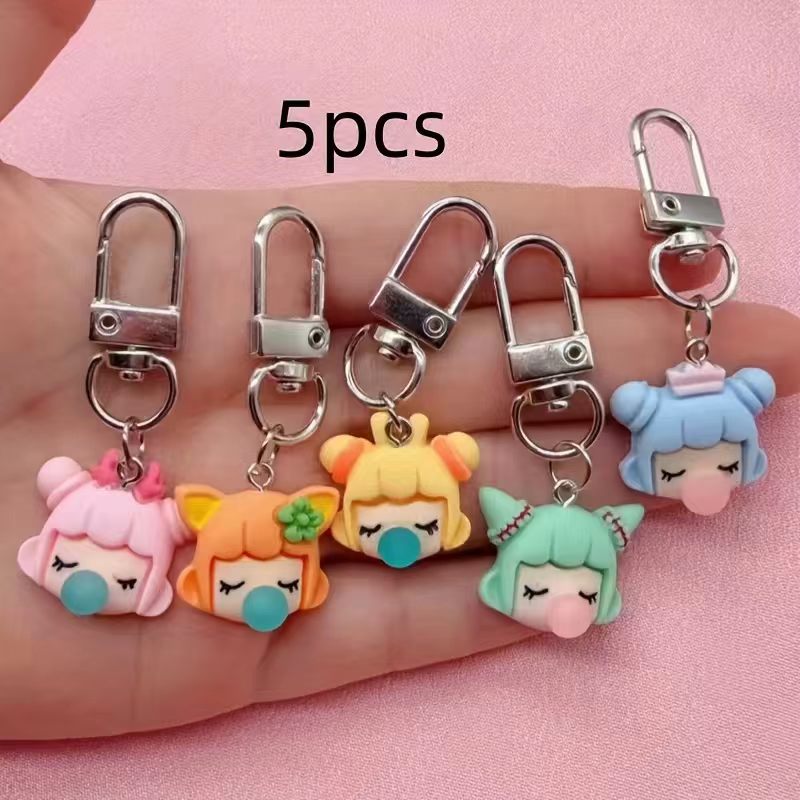 5pcs resin girl keychain, suit - Car Accessories 评论和价格